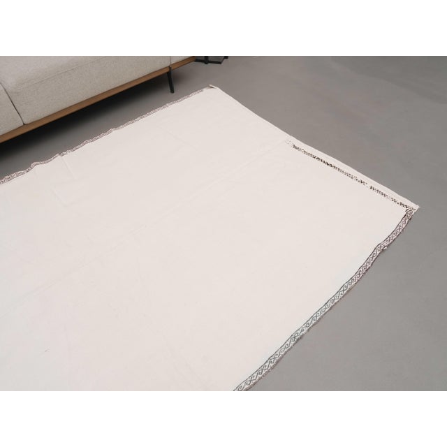 1970s 1970s Vintage Handmade Wool Cotton White Runner Rug For Sale - Image 5 of 11