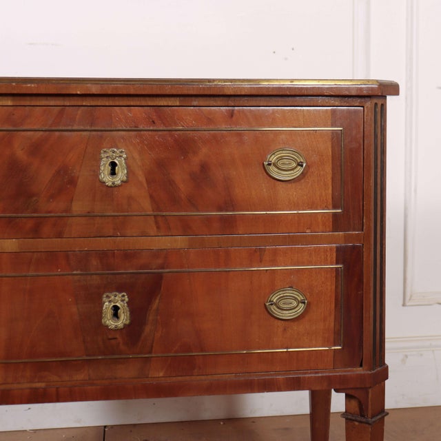 19th Century Italian Mahogany Commode For Sale - Image 4 of 15