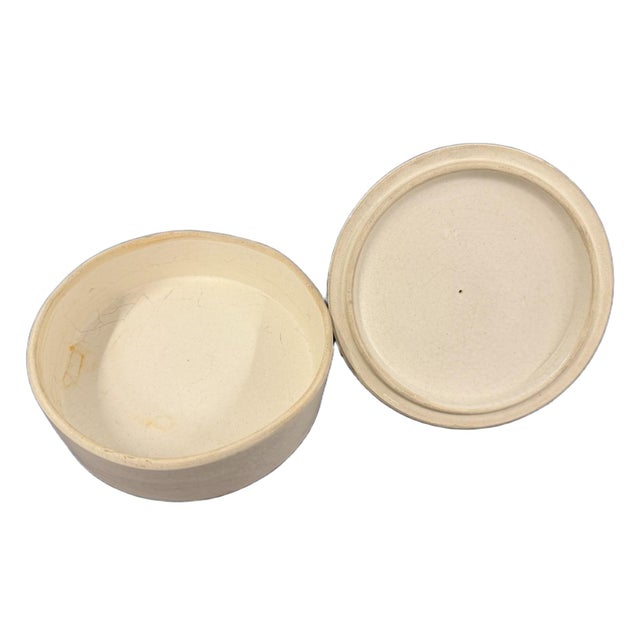 1930s 1930s Art Deco Japanese Ceramic Vanity Powder Box With Stylized Female Bust Handle For Sale - Image 5 of 6