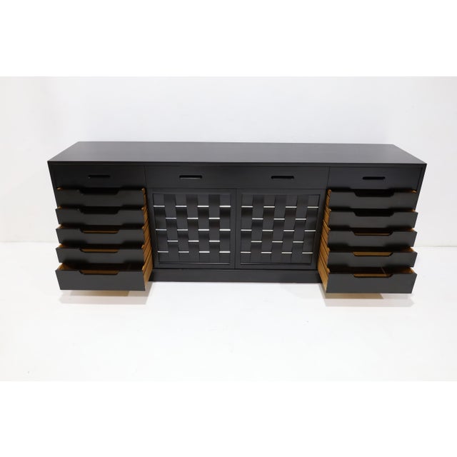 Dunbar Furniture Basket Weave Sideboard by Edward Wormley for Dunbar in Mahogany, C. 1960s For Sale - Image 4 of 14