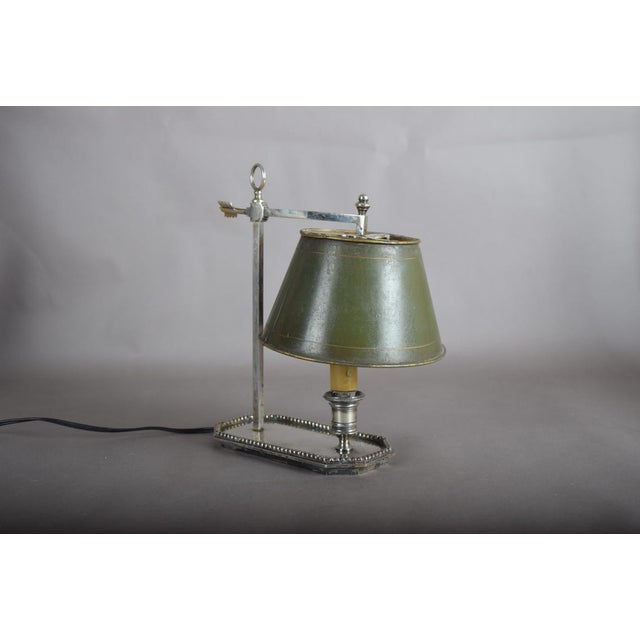 French Bouillotte Lamp in Silvered Metal, 1930s, in Very Good conditions. Designed 1920 to 1949 European Plug (up to...