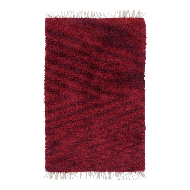 Vintage Swedish Rya Rug With Red Subtle Geometric Pattern - Rug & Kilim For Sale