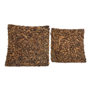 Late 20th Century Hanndwoven Water Hyacinth Sculptural Trays – Set of 2 – 17” & 14” – Organic Modern Table or Wall Decor Boho Coastal Resort For Sale