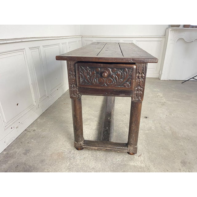 Antique Table in Walnut, 1600s For Sale - Image 5 of 11