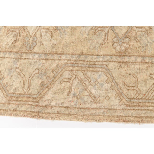 Mid 20th Century Low Pile Wool Carpet for Neutral Interiors For Sale - Image 9 of 10