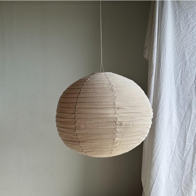 Very Large Round Pinkish Rattan and Natural Linen Pendant Light For Sale - Image 11 of 18