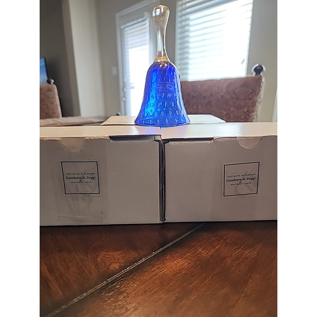 For your consideration is a stunning, pristine set of three (3) authentic Murano art glass bells from the renowned furnace...