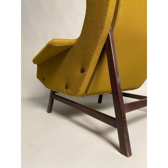 1950s Set of Wingback Armchairs Model 877 by Gianfranco Frattini for Cassina 1959 For Sale - Image 5 of 11