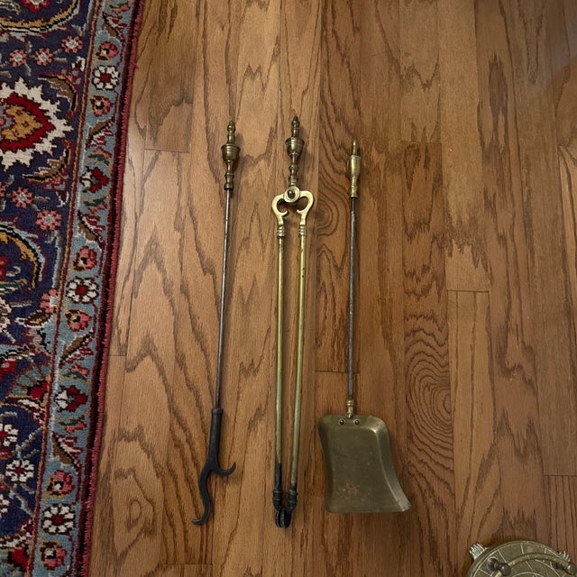 Early 20th Century Brass Georgian Style Hearth Tool Set For Sale - Image 5 of 5
