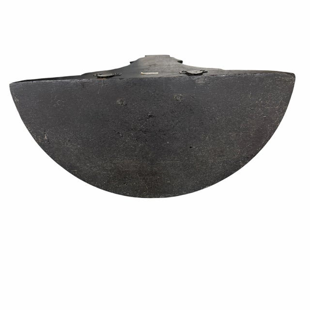 Vintage regency style wooden decorative wall display bracket. Measures 12” w x 5.75” d x 11.25” h.