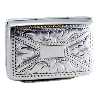 Victorian Silver and Gold Vinaigrette Box with Engravings For Sale