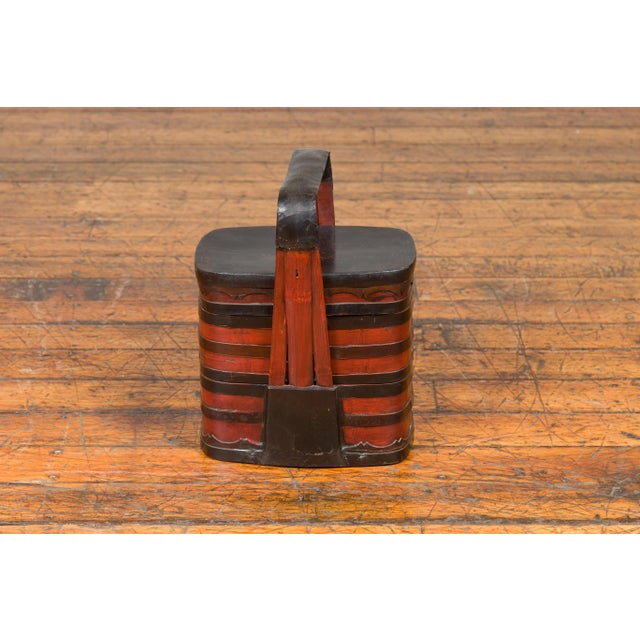 Chinese Red and Black Lacquered Tiered Lunch Box with Handle and Calligraphy For Sale - Image 12 of 13