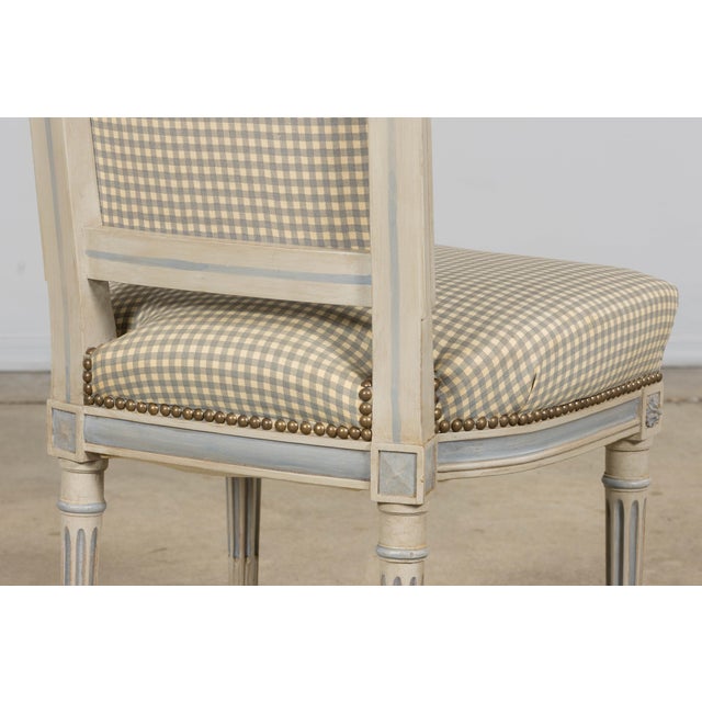 Off-white Set of Eight French Louis XVI Style Painted Dining Chairs, Early 20th C For Sale - Image 8 of 18