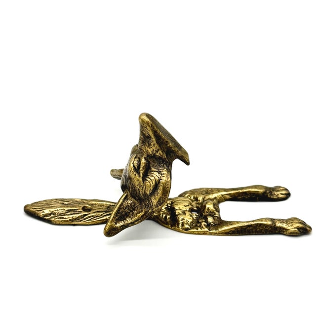 A superb Edwardian era 1930's English solid brass fox door knocker. This fine quality door knocker is well cast and a good...