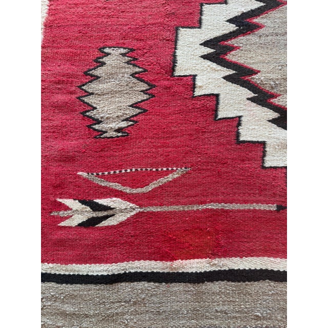 Authentic Navajo Rug c.1920 – Handwoven Native American Textile Geometric Design For Sale - Image 12 of 18