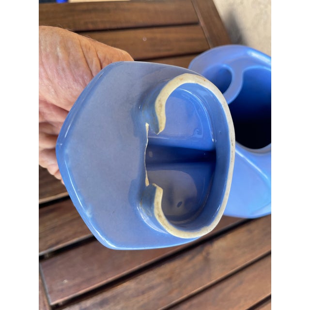1930s Art Deco Hall China 5118 Periwinkle Blue Ceramic Pitcher/Lid Montgomery Ward For Sale In Santa Fe - Image 6 of 6