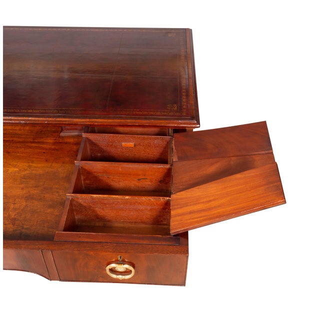 Late 18th Century George III Mahogany Rent Desk by Gillows of Lancaster For Sale - Image 5 of 13