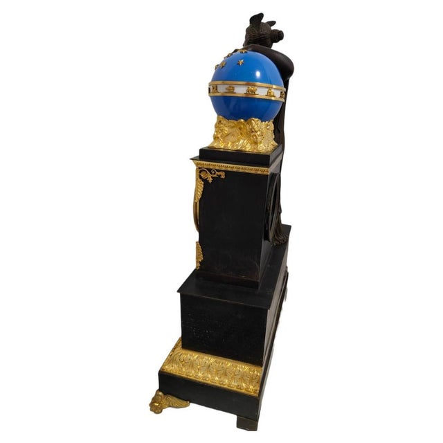 Black Empire Mantel Clock attributed to H. Robert-Horloger De La Reine, Paris, 1820 For Sale - Image 8 of 14