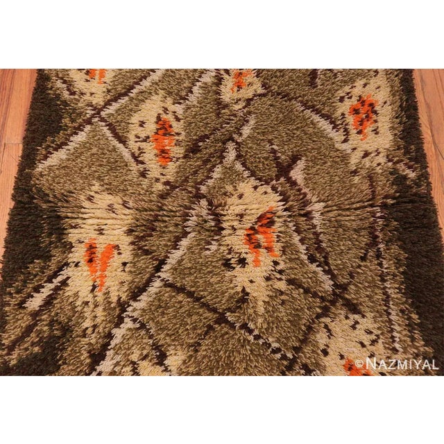 Mid 20th Century Nazmiyal Collection Vintage Shag Pile Swedish Rya Rug For Sale - Image 5 of 7