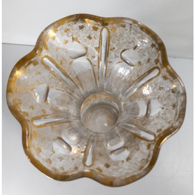 19th Century French or Bohemian Cut Glass Crystal Vase With Gilding For Sale - Image 10 of 15
