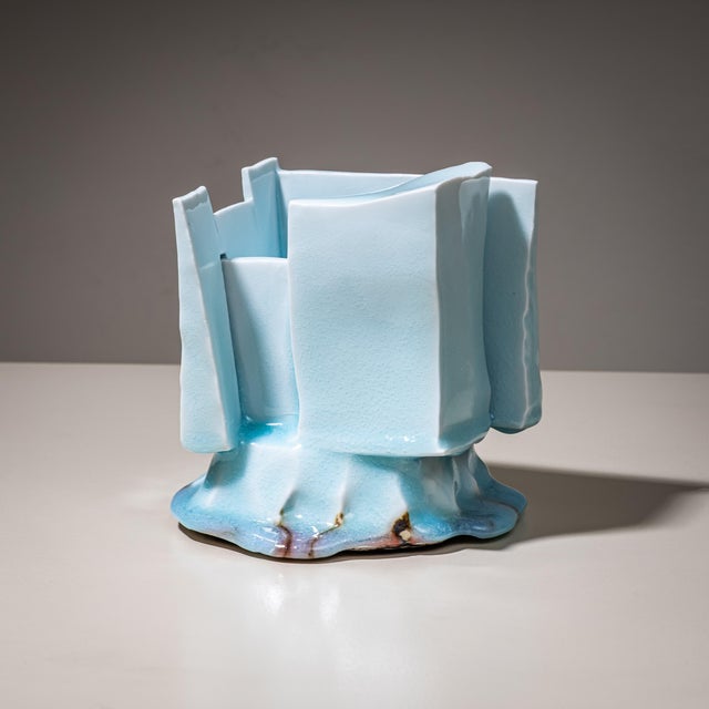 Ice-Blue Vase "Kayho" (Jap. 華俑 Luxuriant Pottery Palace) by Ceramic Artist Masamichi Yoshikawa, 21st Century For Sale - Image 10 of 13