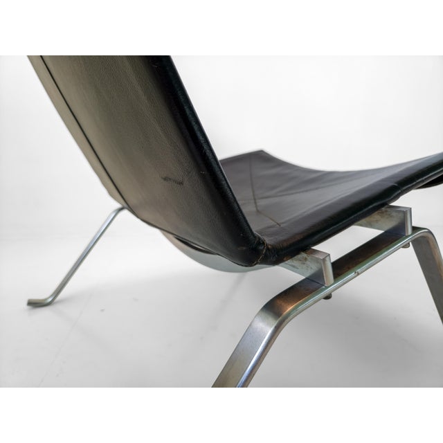 Fritz Hansen PK22 Lounge Chair by Poul Kjærholm for Fritz Hansen, Denmark, 1993 For Sale - Image 4 of 12