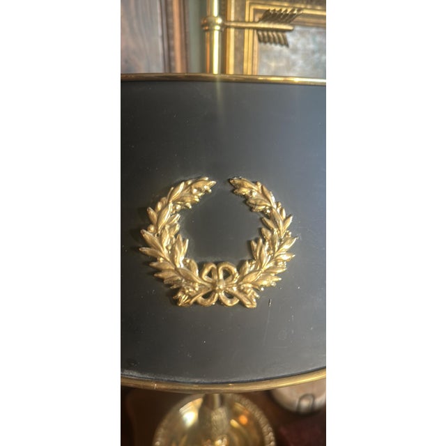 French Early 20th Century French Brass Three-Light Bouillotte Table Lamp With Tôle Shade For Sale - Image 3 of 4
