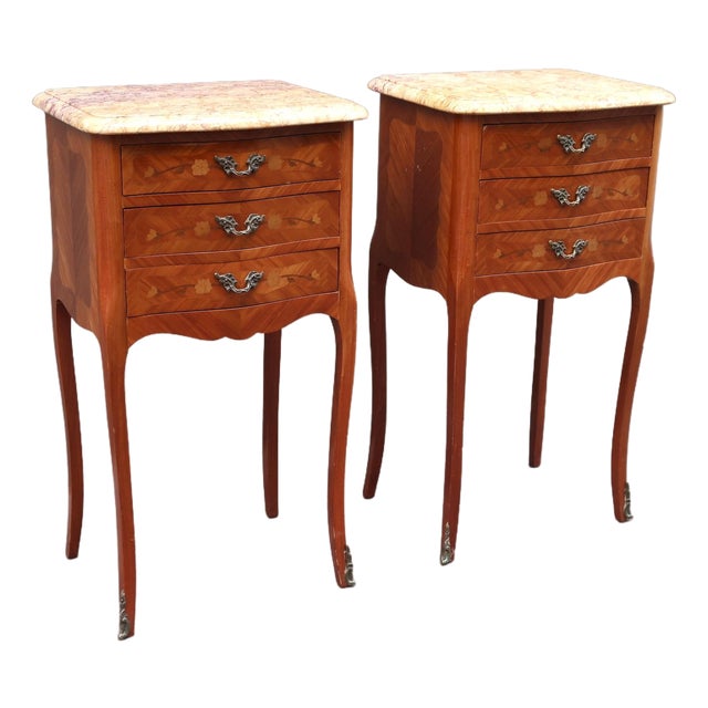 Antique Pair of French Louis XV Style Inlaid Side Tables or Nightstands. For Sale