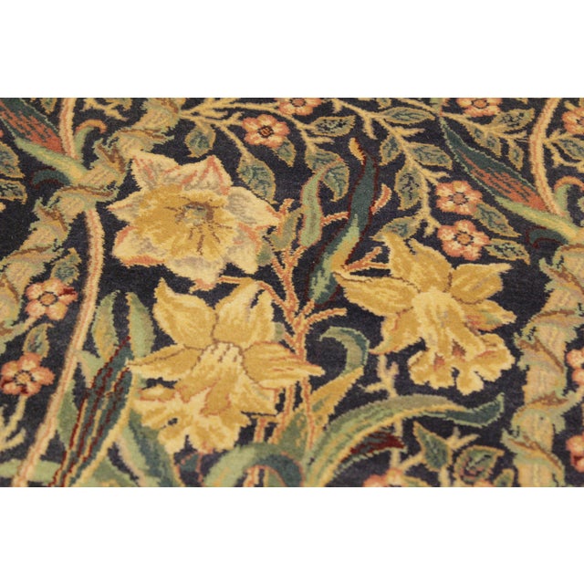 1990s Floral 1990's Heritage Blue/Taupe Wool Rug - 4'1''x6'3'' For Sale - Image 5 of 9