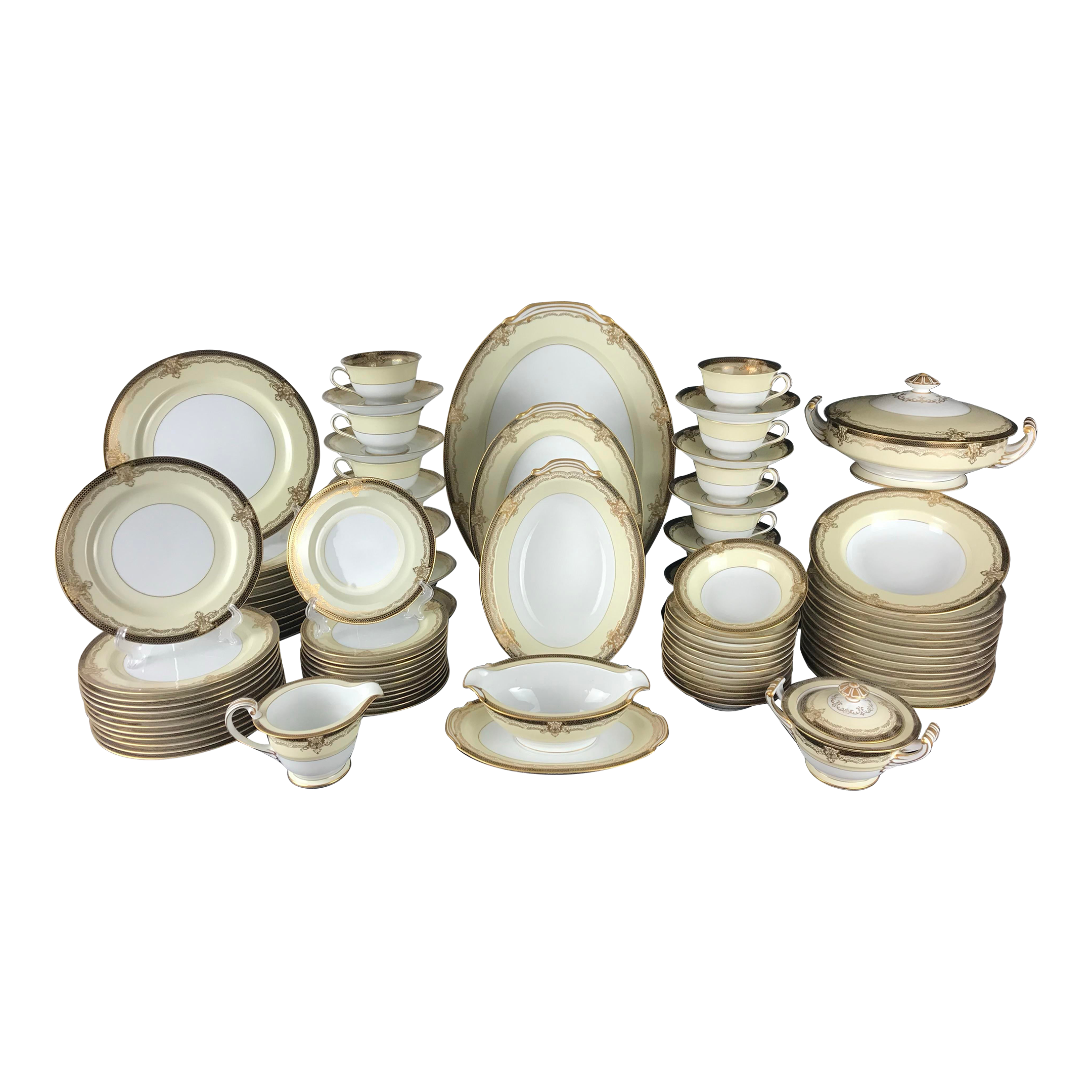 Mid 20th Century Noritake Valiere #4981 Dinnerware, Made in