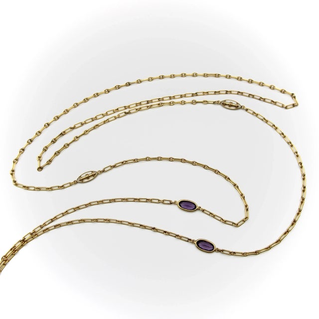 1910s Victorian 10k Gold Long Chain With Oblong and Purple Paste Stations For Sale - Image 4 of 7