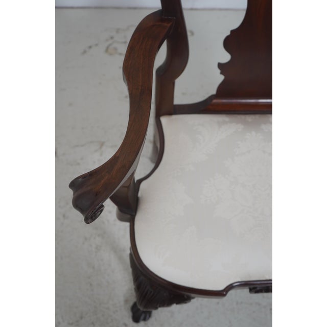 Set of 8 Stickley Colonial Williamsburg Mahogany Dining Room Chairs For Sale In Philadelphia - Image 6 of 18