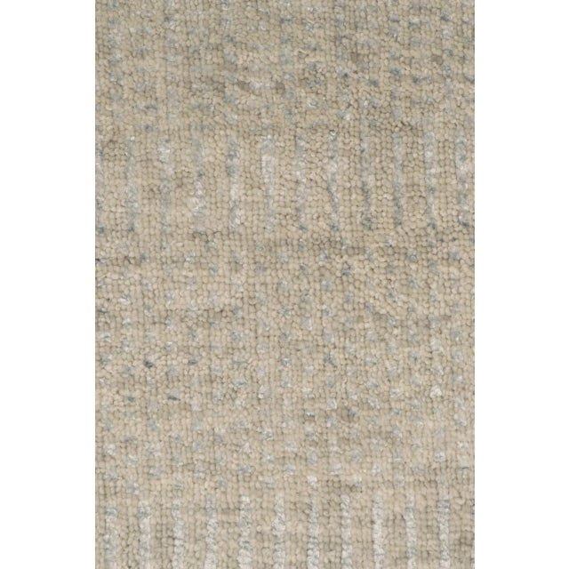 Rug & Kilim Rug & Kilim’s Contemporary Rug With Textural Design in Tonal Gray For Sale - Image 4 of 7