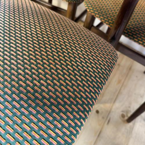 Set of Six Mid-Century Modern Chairs – 1960s