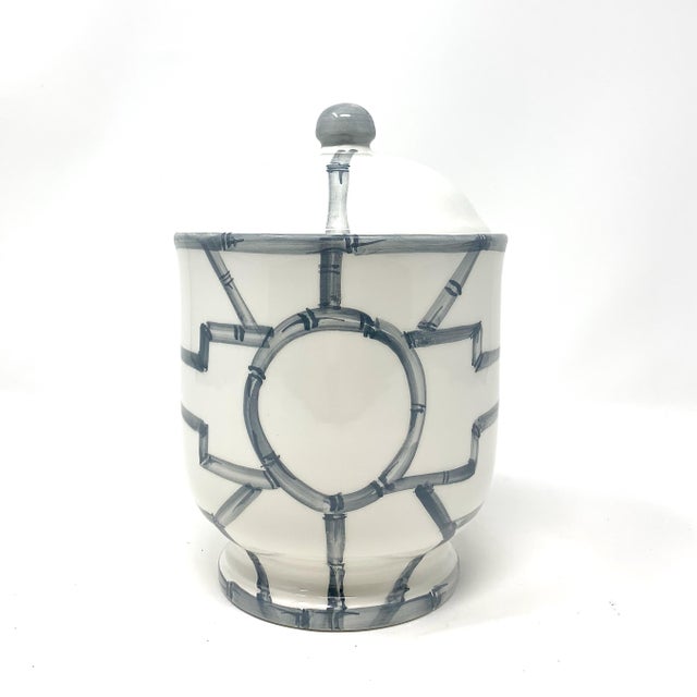 Ceramic Chinoiserie Bamboo Fret Ceramic Bath Set, Graphite, 5 Pieces For Sale - Image 7 of 9