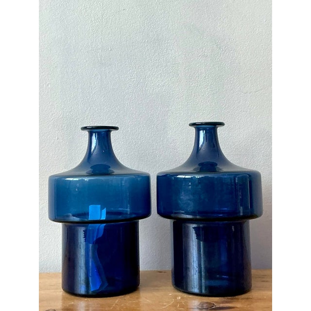 Vintage 1960s Timo Sarpaneva Littala Finland Blue Glass Vase - A Pair For Sale - Image 4 of 12