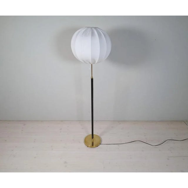 1960s Mid-Century Brass and Black Leather Floor Lamp from Falkenbergs Belysning, Sweden, 1960s For Sale - Image 5 of 18