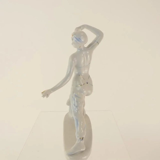 Mid-Century Modern Porcelain Dancer Figurine from Hollohaza, 1960s For Sale - Image 3 of 11