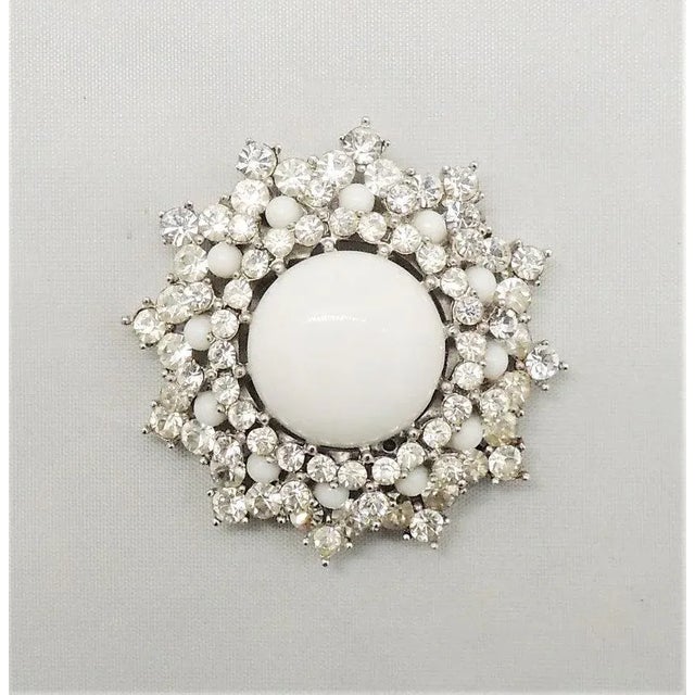 Silver Vintage 1950s Signed Crown Trifari Beaded Rhinestone Necklace/Detachable Brooch For Sale - Image 8 of 12