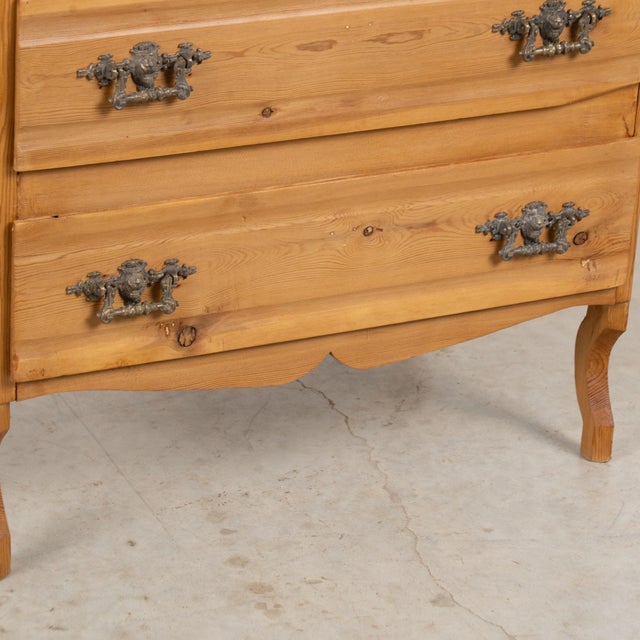 20th Century Danish Small Pine Chest of Three Drawers Nightstand For Sale - Image 12 of 14