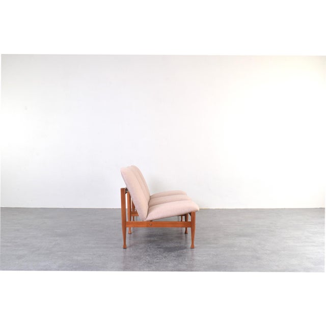 Mid-Century Sofa by Marian Grabiński, 1960s For Sale - Image 4 of 12