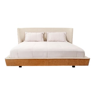 Musa Queen in Brown Leather and Oatmeal Fabric For Sale