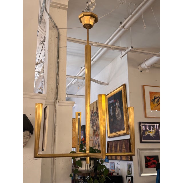 Design Plus Gallery presents the Galahad Small Chandelier by Thomas O’Brien from Visual Comfort. This contemporary...