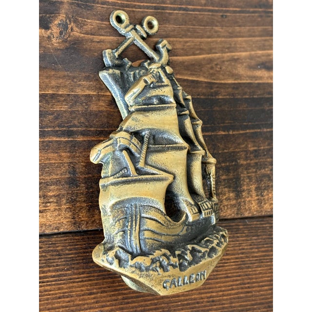Midcentury English solid brass doorknocker with a 16th century sailing ship. Maker's mark on back. Most items found at Pub...