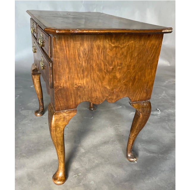 18th Century English Burl Walnut Lowboy For Sale In Charleston - Image 6 of 6