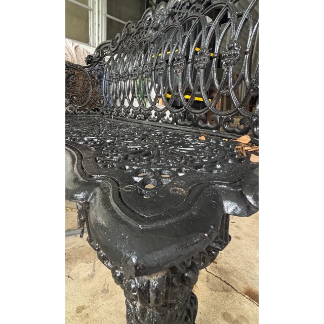 Early 20th Century Early 20th Century Victorian Betsy Ross Pattern Cast Iron Garden Settee & Armchair, Set of 2 For Sale - Image 5 of 18