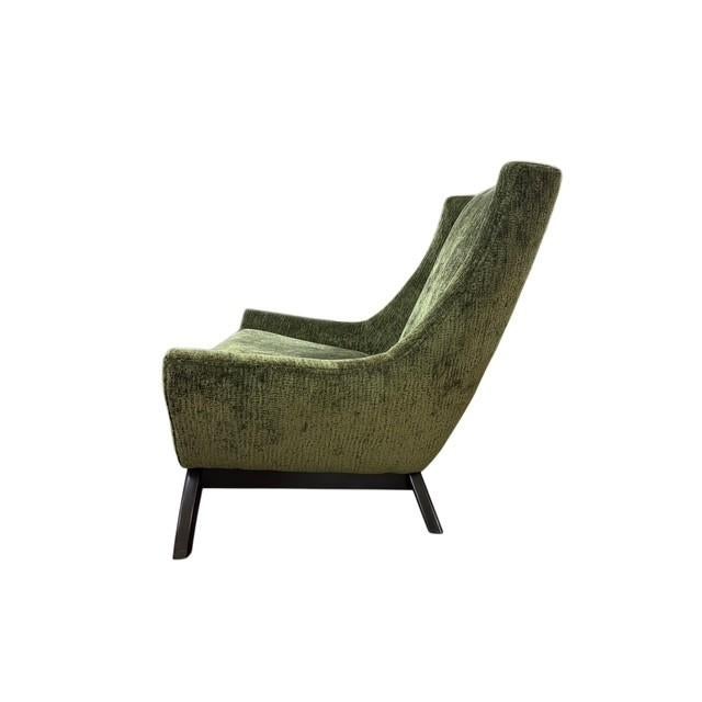 Mid-Century Modern Mid-Century Wingback Chair For Sale - Image 3 of 7