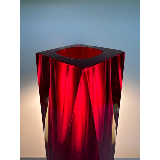 1960s Murano Glass Block Vase in Sommerso Technique with Facet Cut by Flavio Poli for Seguso, Italy, 1960s For Sale - Image 5 of 11