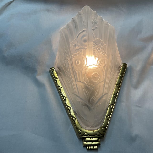 White 1920's Frenh Art Deco Bronze and Glass Wall Sconce Pair For Sale - Image 8 of 11