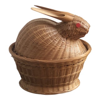 Vintage Wicker Rabbit Basket For Sale
